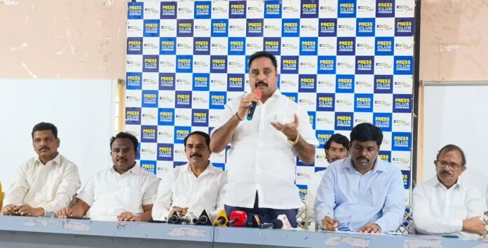 Full support for the protests in Delhi