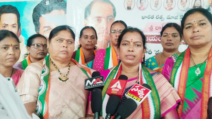 Kavita Episode Political Family Drama: Neelam Padma Criticism