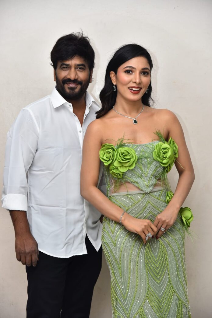 “Nuvve Undipo ila”, “Nuvvele” Songs Launched Grandly in the Presence of Tollywood Celebrities.