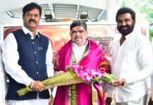 “Sardar Sarvai Papanna” Trailer Grandly Launched by Telangana Transport & BC Welfare Minister Ponnam Prabhakar. “Sardar Sarvai Papanna” Trailer Grandly Launched by Telangana Transport & BC Welfare Minister Ponnam Prabhakar.