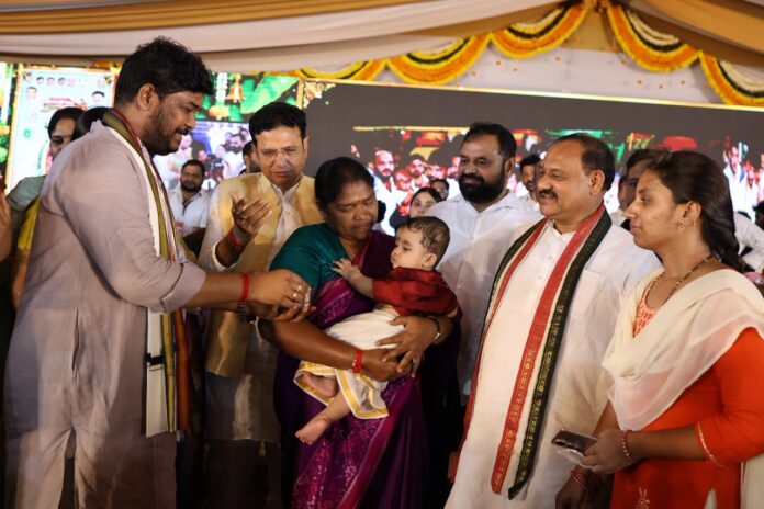 Mass baby shower ceremony for 2,000 expectant mothers organized under the aegis of Jubilee Hills MLA Naveen Yadav.